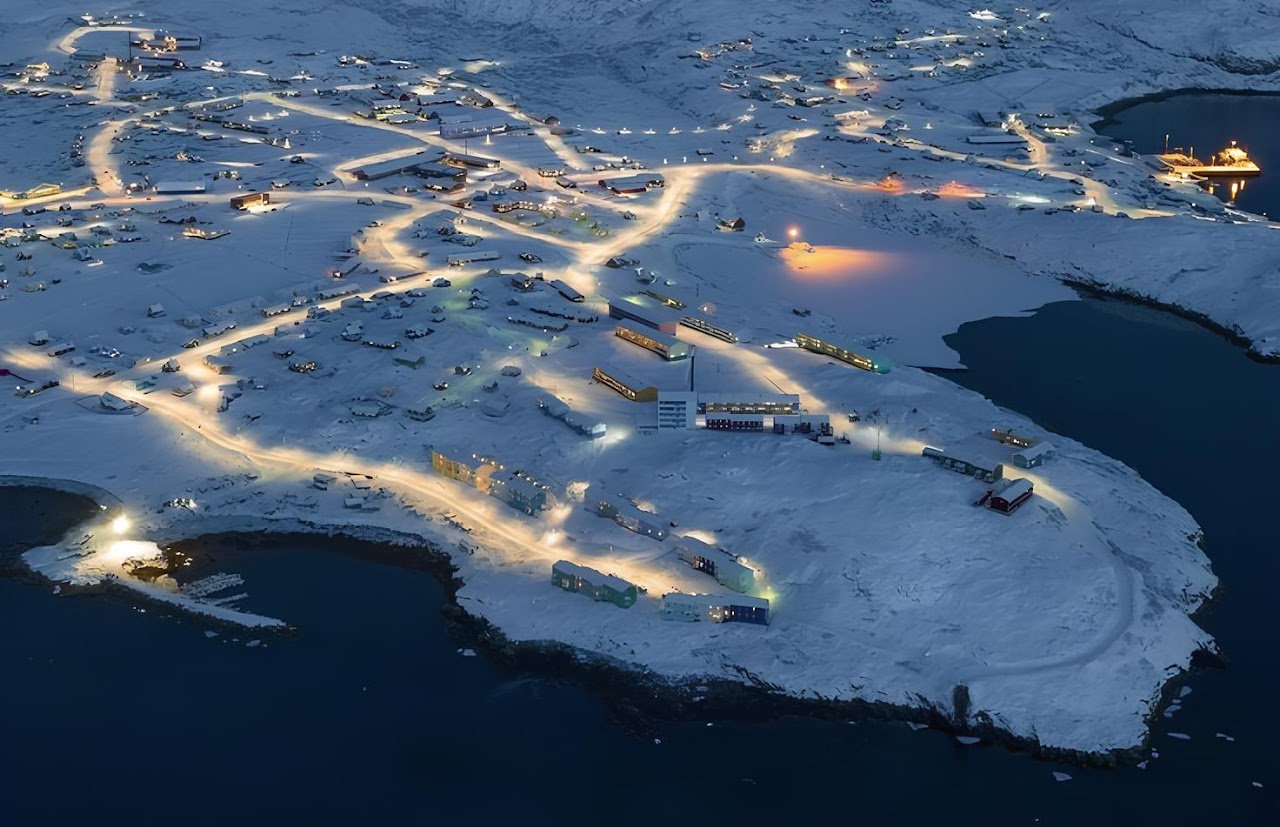 The Greenland Option: Inside  Silicon Valley’s Arctic “Freedom City”  