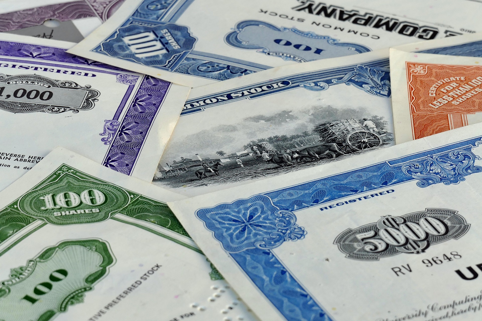 Who Cuts Buybacks When Rates Rise? Sector Cash Flow vs. Balance- Sheet Exposure